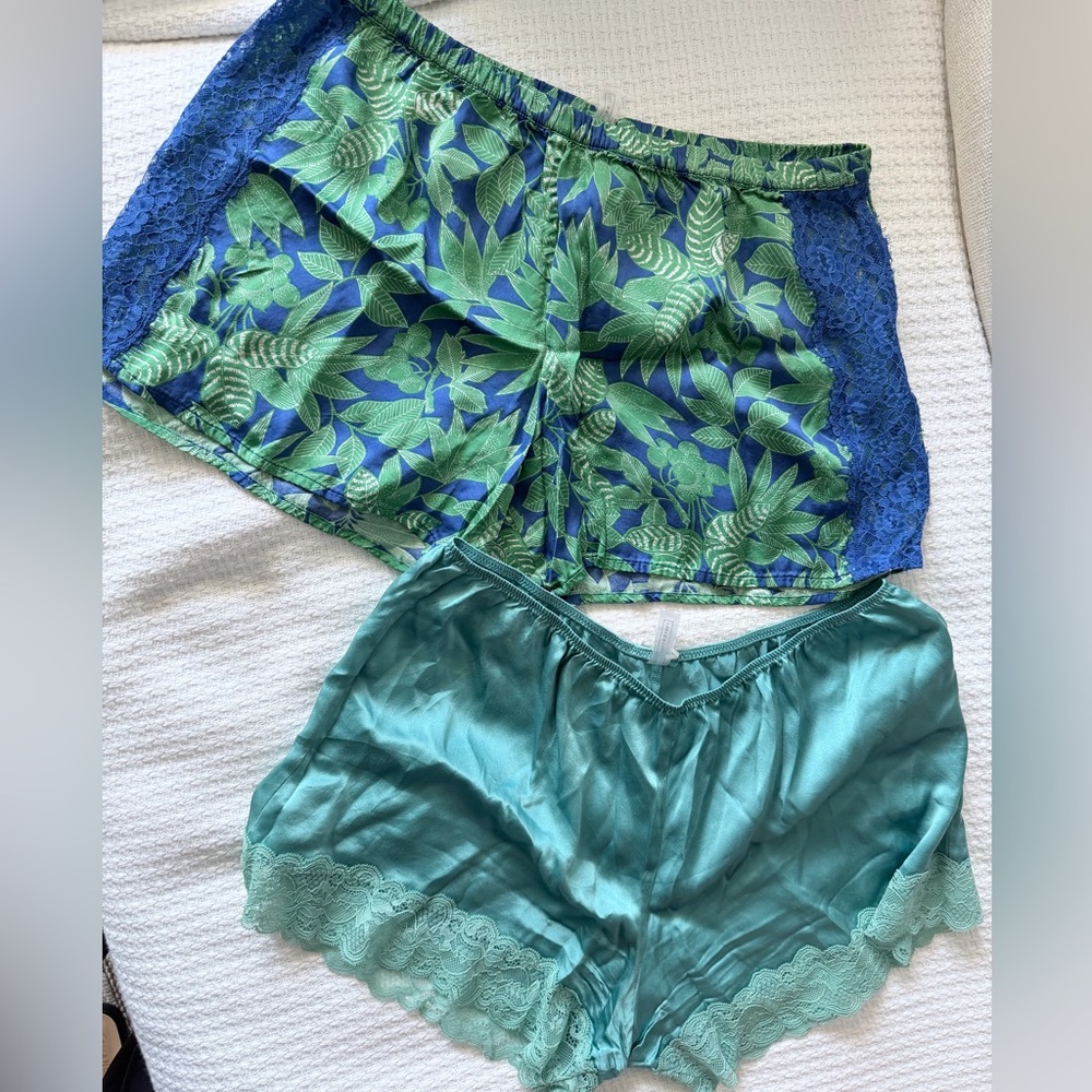 Intimissimi Green and Blue Pajama Shorts Set